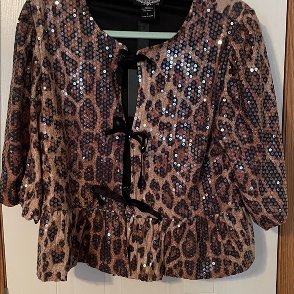 Olivers Sequin Leopard Print Peplum Blouse in Brown and Black - Picture 2 of 7